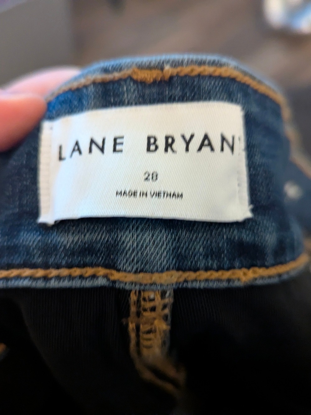 Lane Bryant - Dark Blue Jeans Size: 28 - Picture 4 of 9